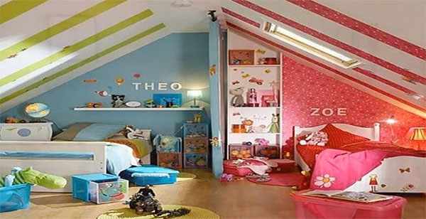 Комната состоит из двух частей: розовой, принадлежащей девочке и голубой - мальчику